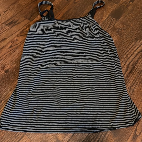 Gilligan & O’Malley + Jessica Simpson Nursing / Breastfeeding Clip Tank Top Set - Picture 2 of 3